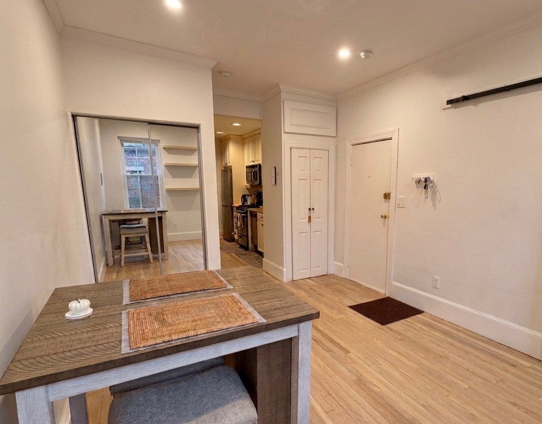 11 Irving St #6, Boston, MA, 11 Irving St #6, Boston, MA Photo #2