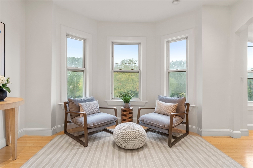 178 Hyde Park Ave 3