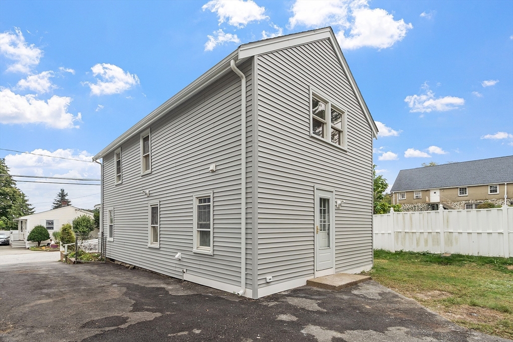 98 Seminole Ave