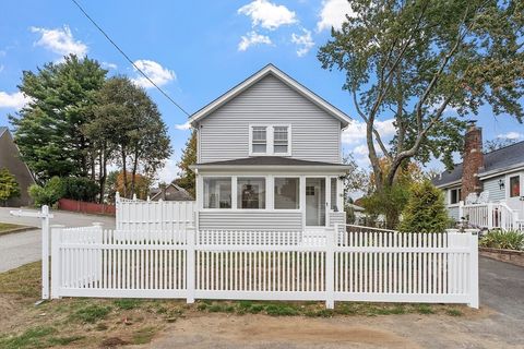 98 Seminole Ave Waltham MA 02451
