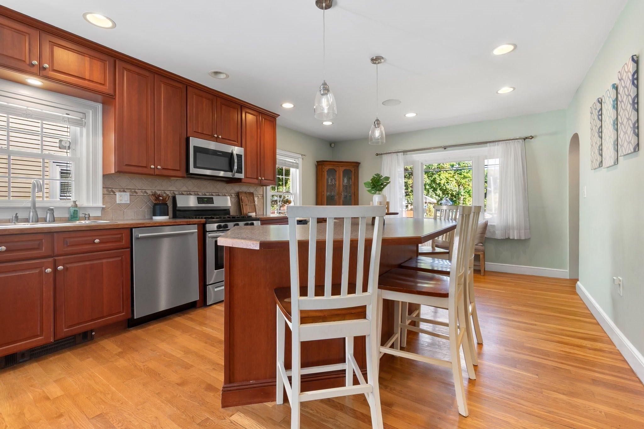 15 Maple Valley Rd, Lynn, MA, 15 Maple Valley Rd, Lynn, MA Photo #8