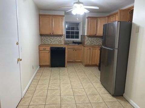 Photo of 85 Ford St #E, Methuen, MA 01844 (MLS # 73460414)