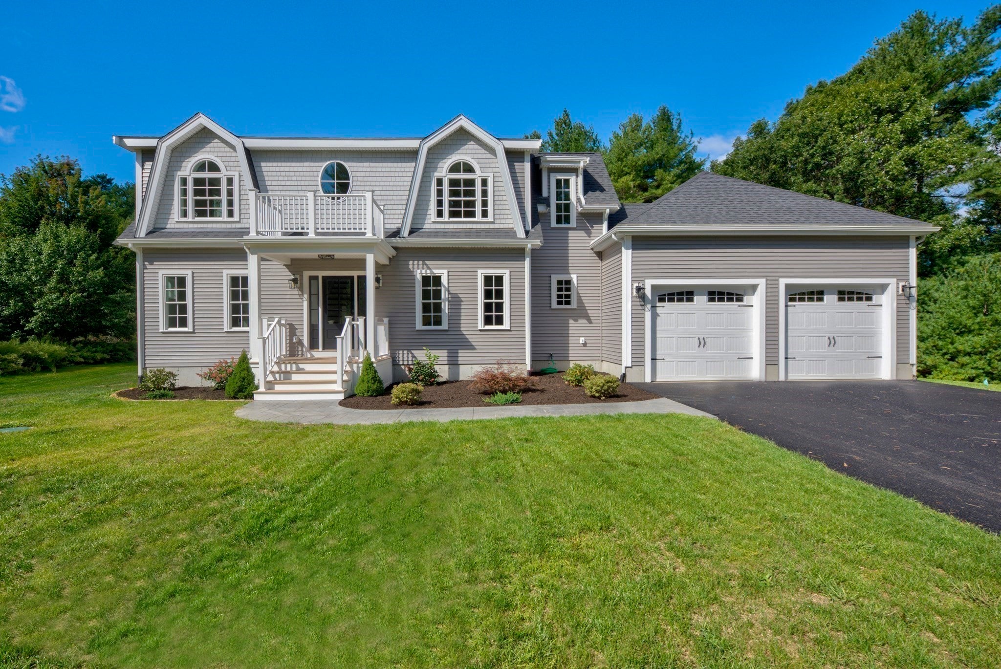 19 Elk Run Drive