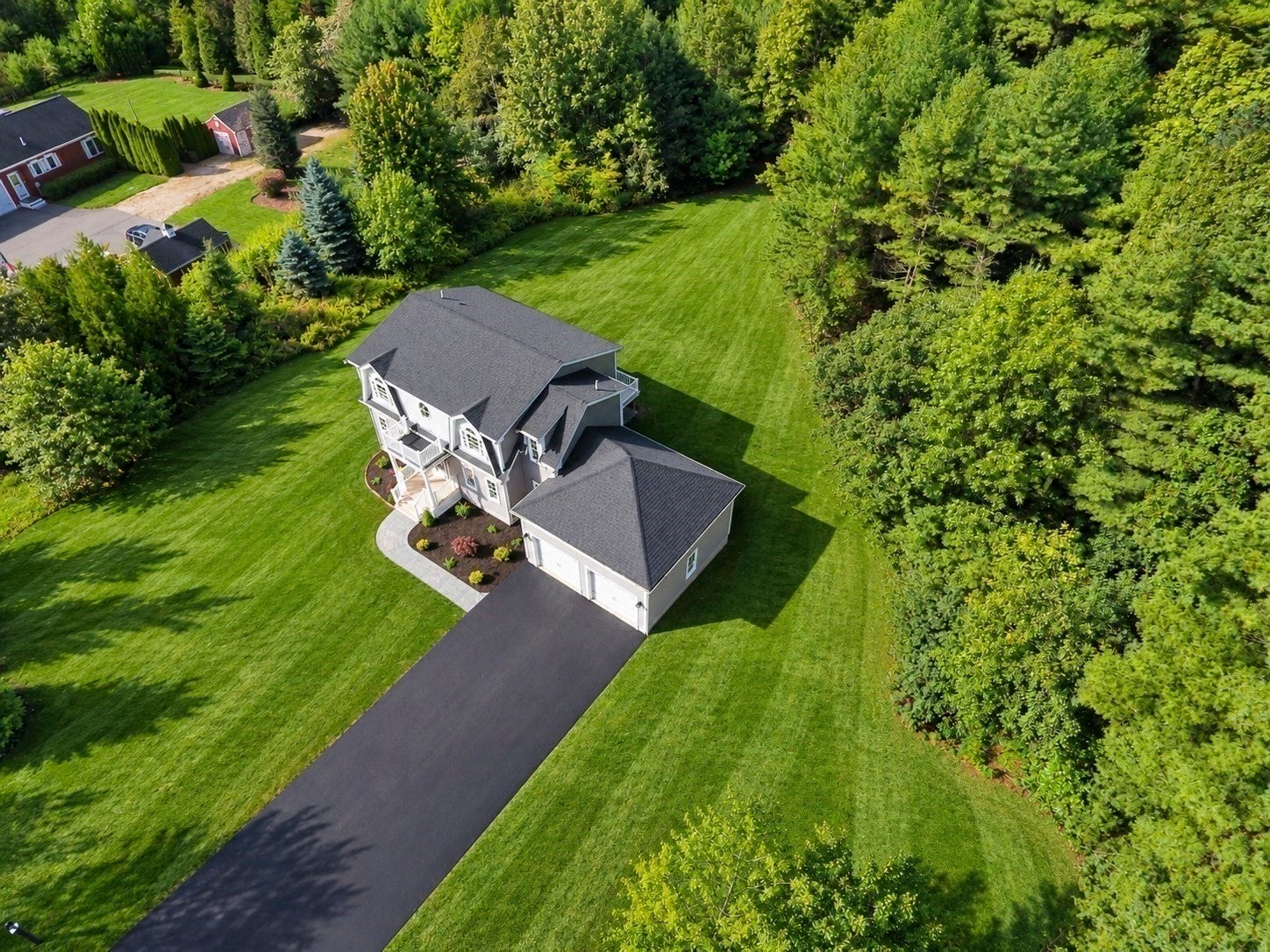 19 Elk Run Drive