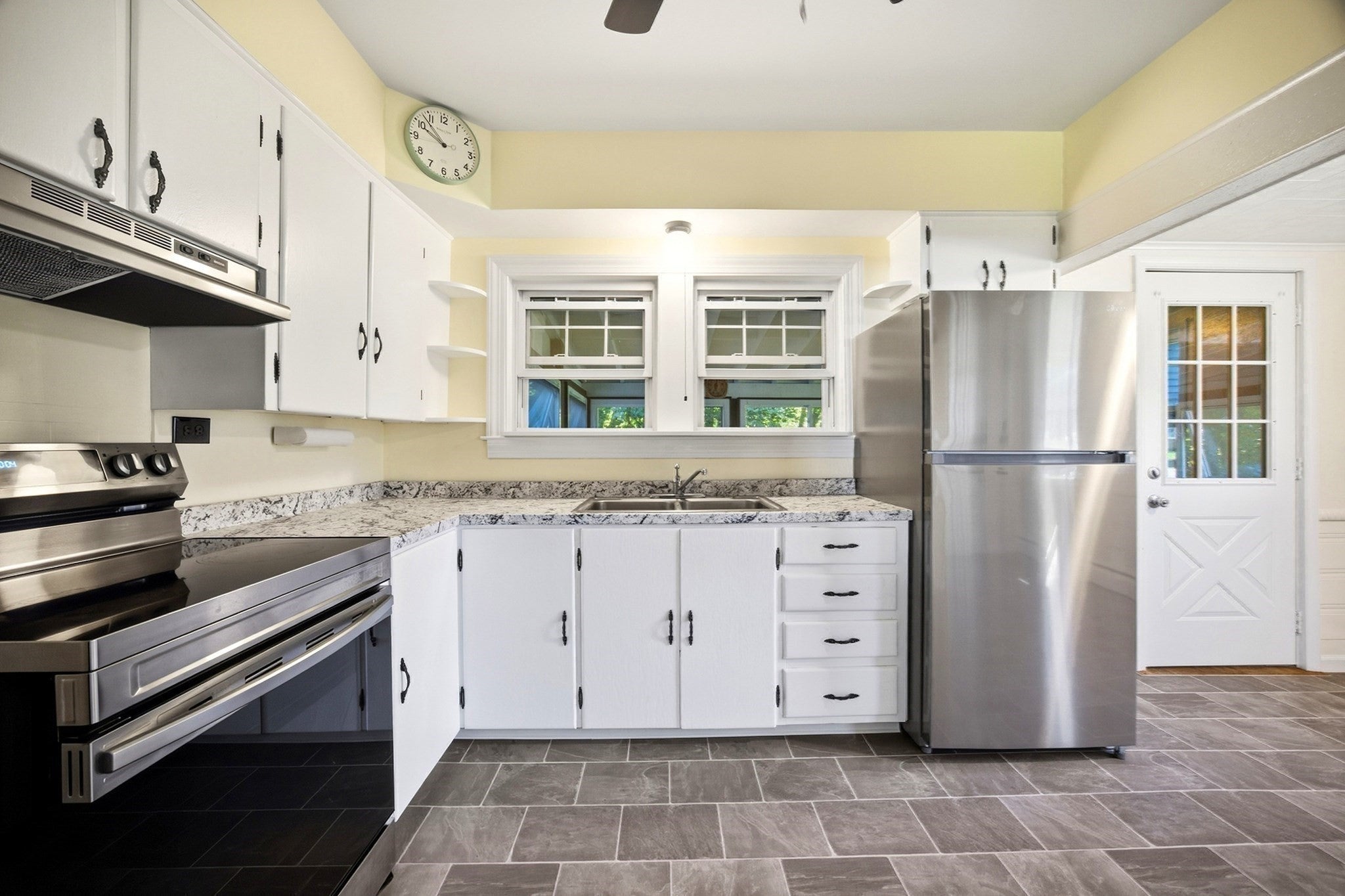 114 Quaboag St, Warren, MA, 114 Quaboag St, Warren, MA Photo #9