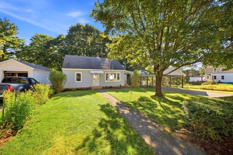 Photo of 114 Quaboag St, Warren, MA 01083 (MLS # 73576374)