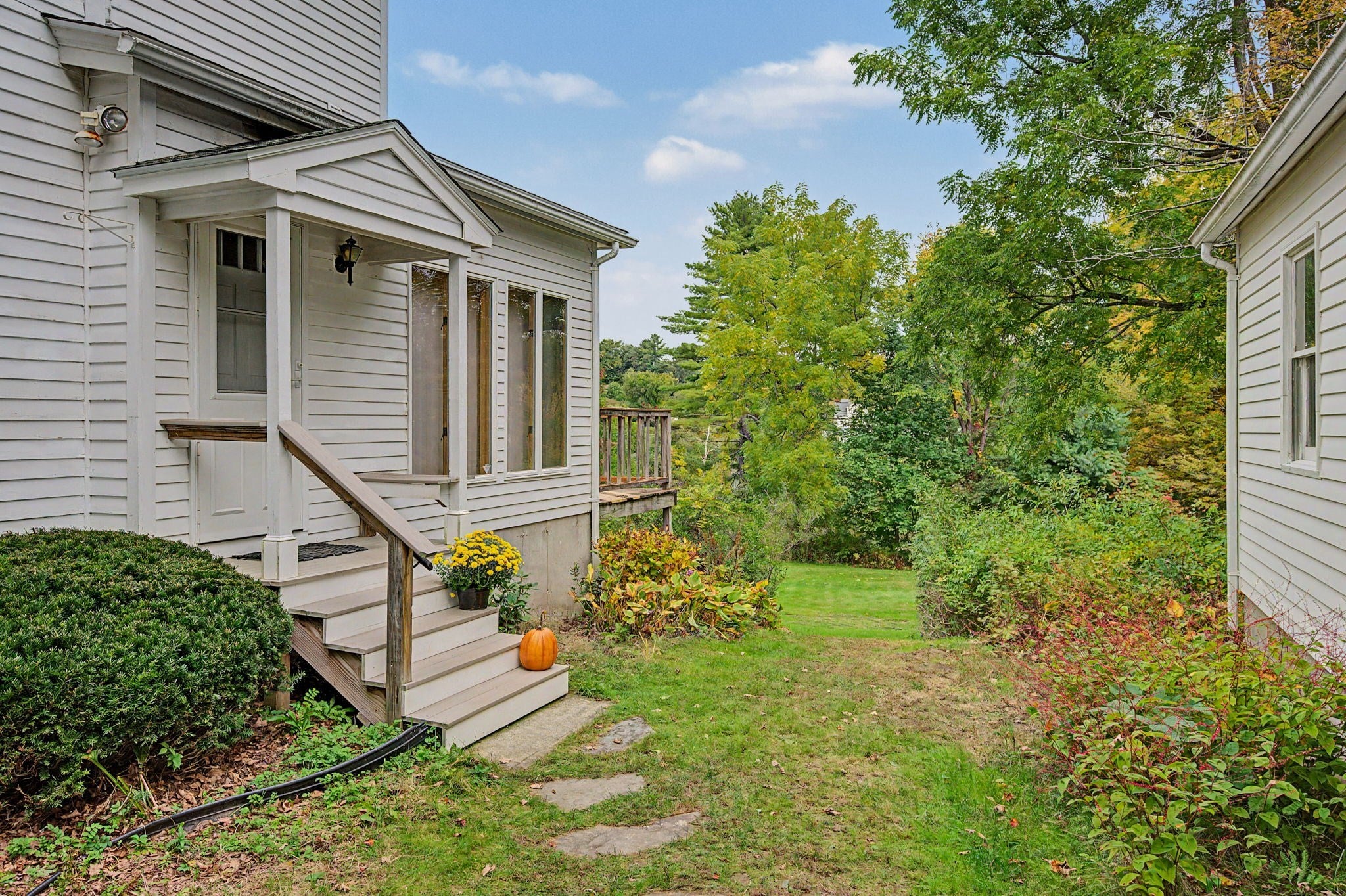 13 East St, Southampton, MA, 13 East St, Southampton, MA Photo #4