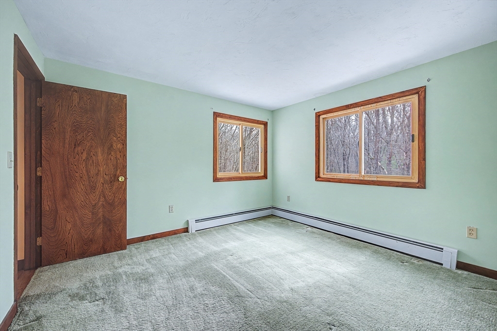 215 North St, Upton, MA, 215 North St, Upton, MA Photo #27