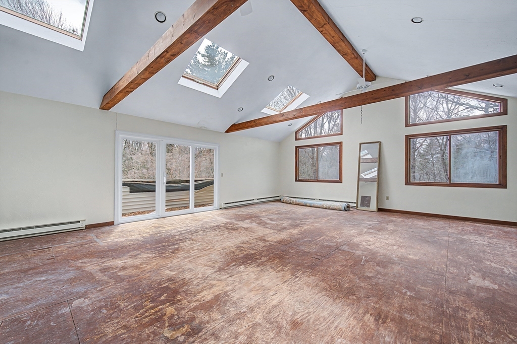215 North St, Upton, MA, 215 North St, Upton, MA Photo #20