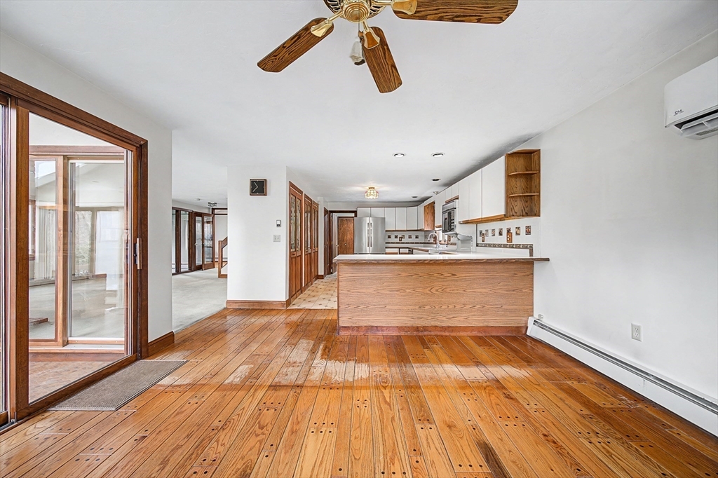215 North St, Upton, MA, 215 North St, Upton, MA Photo #10