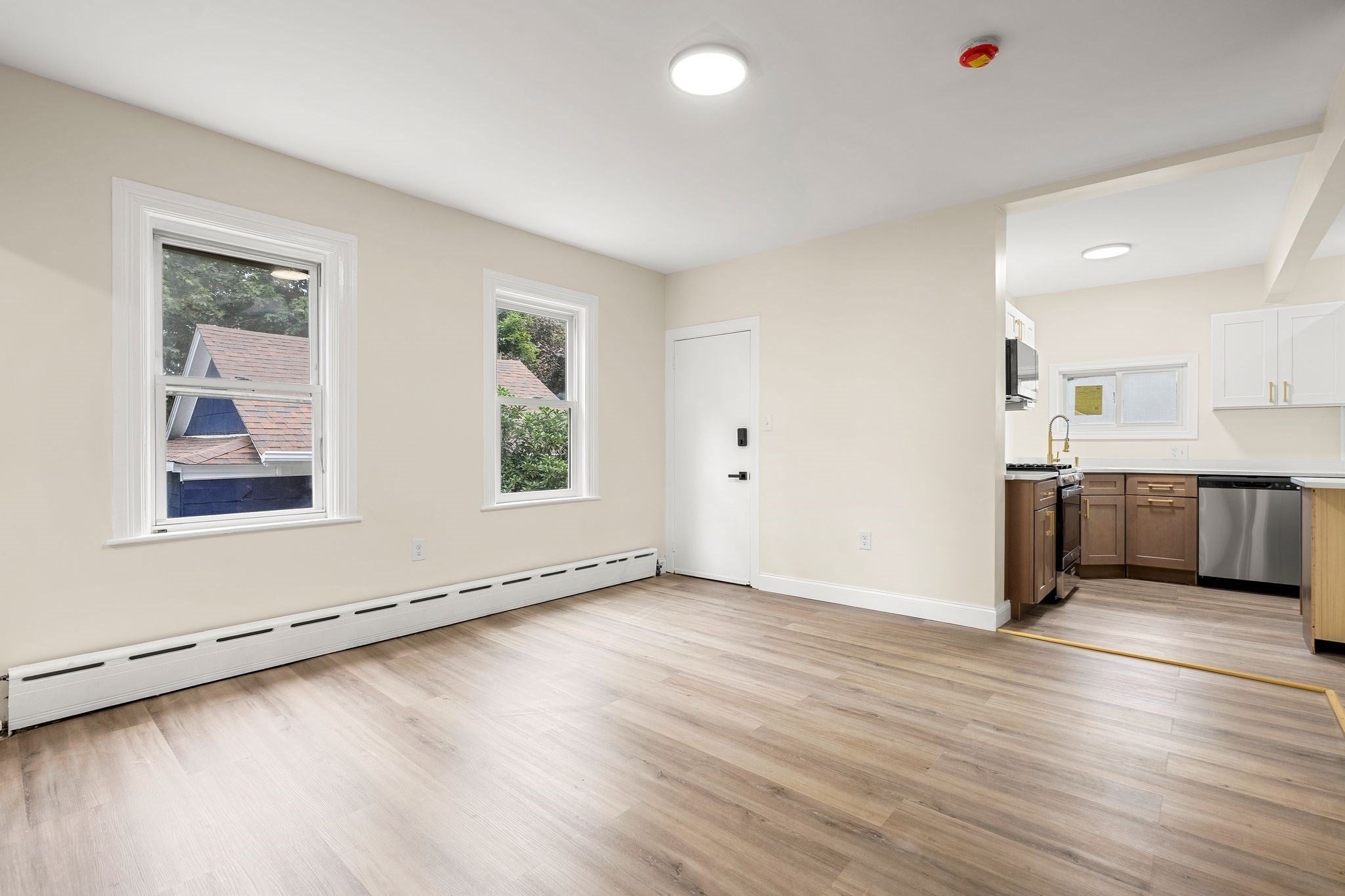 376 N Underwood St, Fall River, MA, 376 N Underwood St, Fall River, MA Photo #6