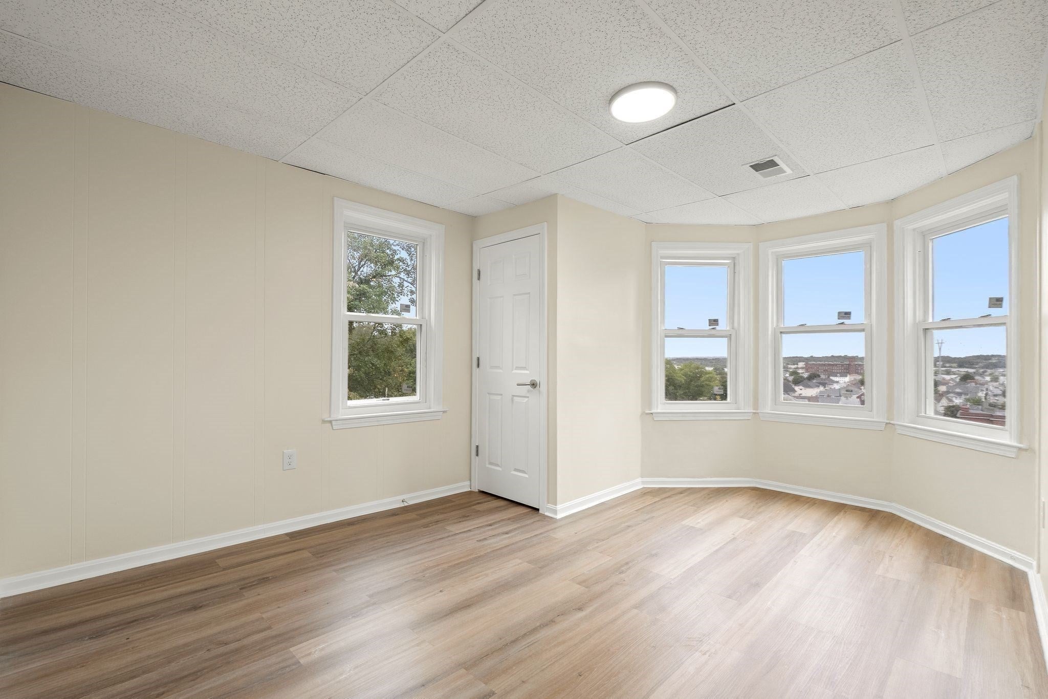 376 N Underwood St, Fall River, MA, 376 N Underwood St, Fall River, MA Photo #31