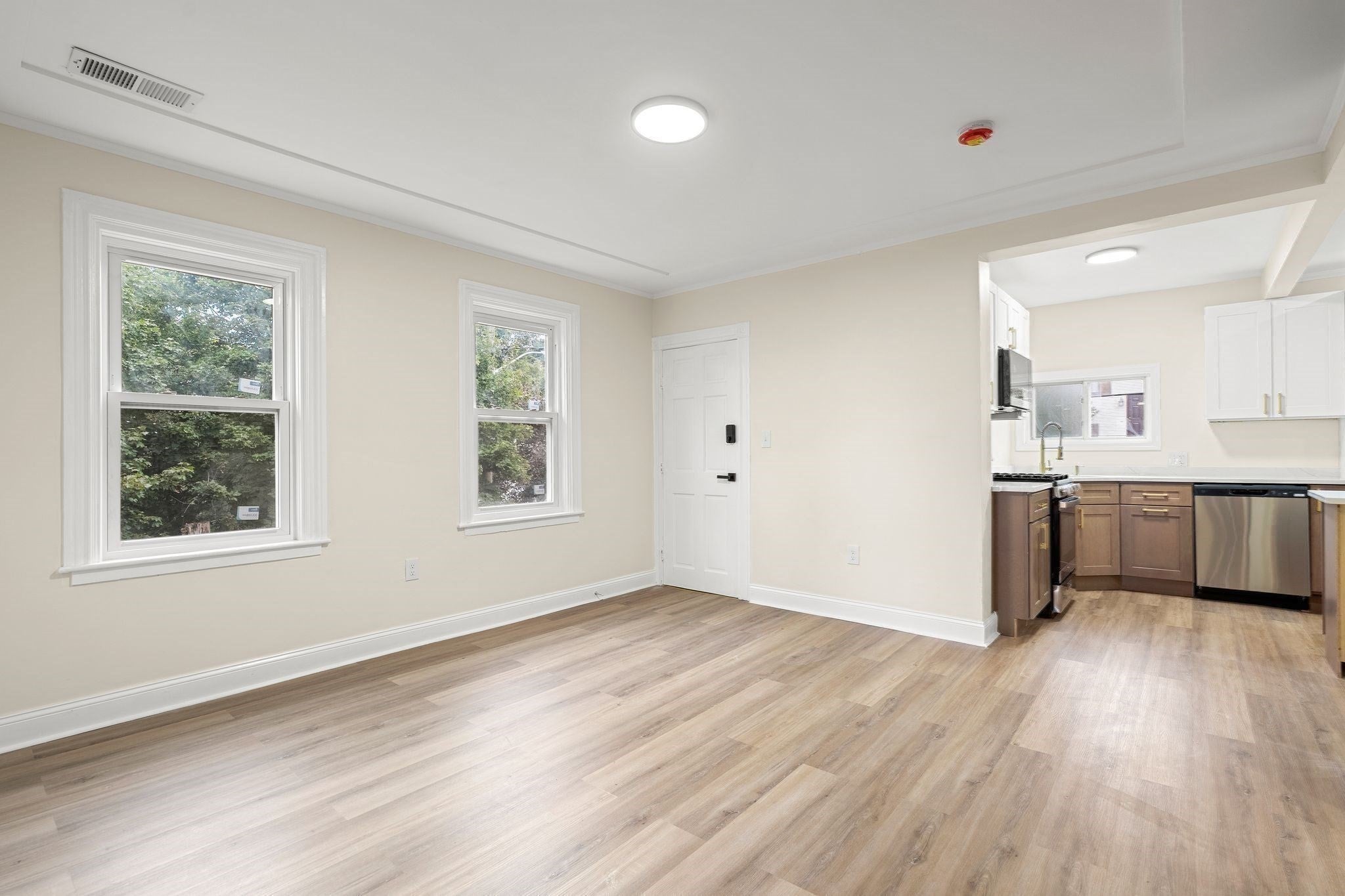 376 N Underwood St, Fall River, MA, 376 N Underwood St, Fall River, MA Photo #23
