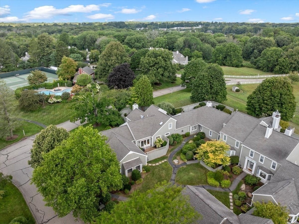56 Floret Cir #56, Hingham, MA, 56 Floret Cir #56, Hingham, MA Photo #24