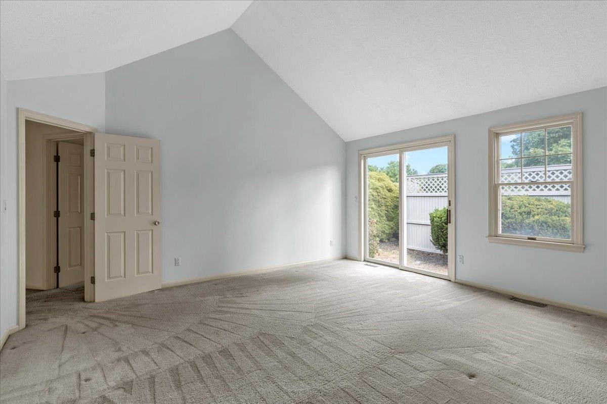 56 Floret Cir #56, Hingham, MA, 56 Floret Cir #56, Hingham, MA Photo #8