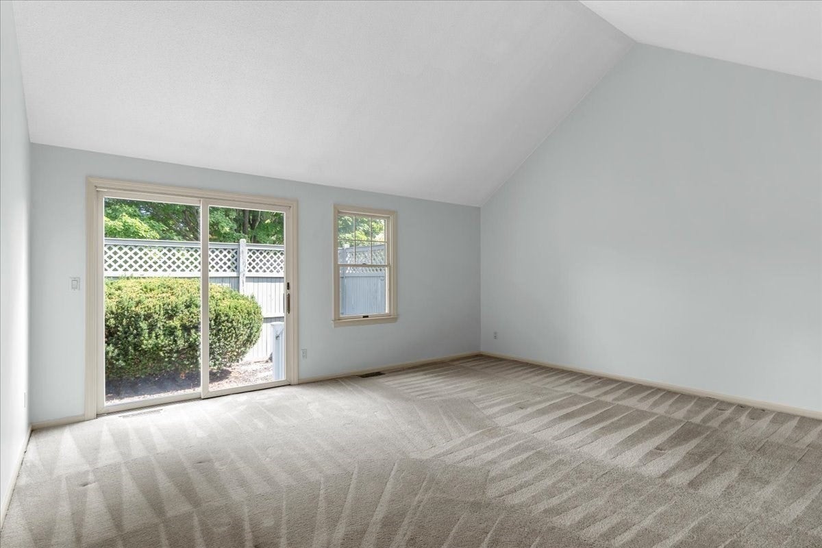 56 Floret Cir #56, Hingham, MA, 56 Floret Cir #56, Hingham, MA Photo #10