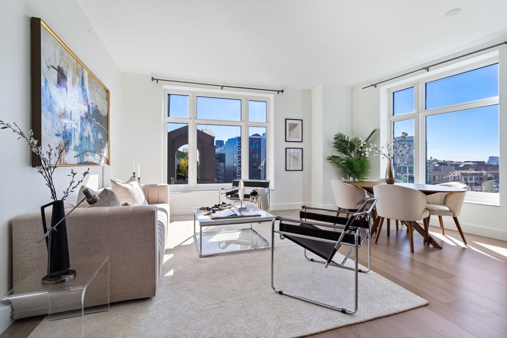 100 Lovejoy Wharf PH 1B Floor 16