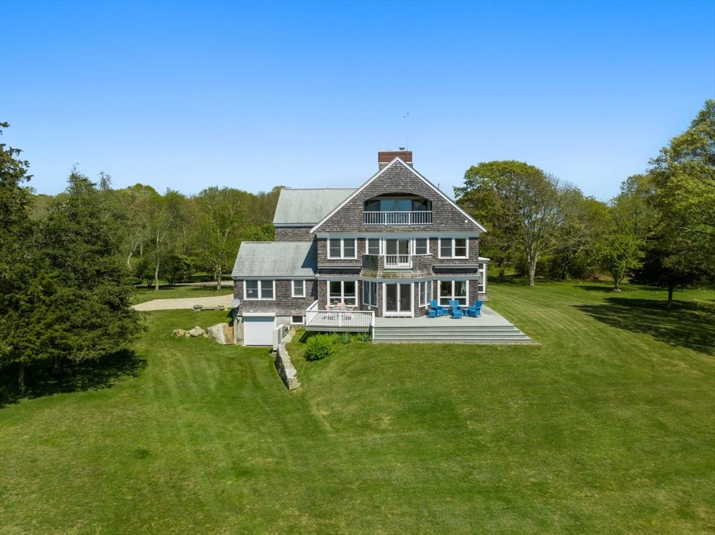 1069 Horseneck Rd