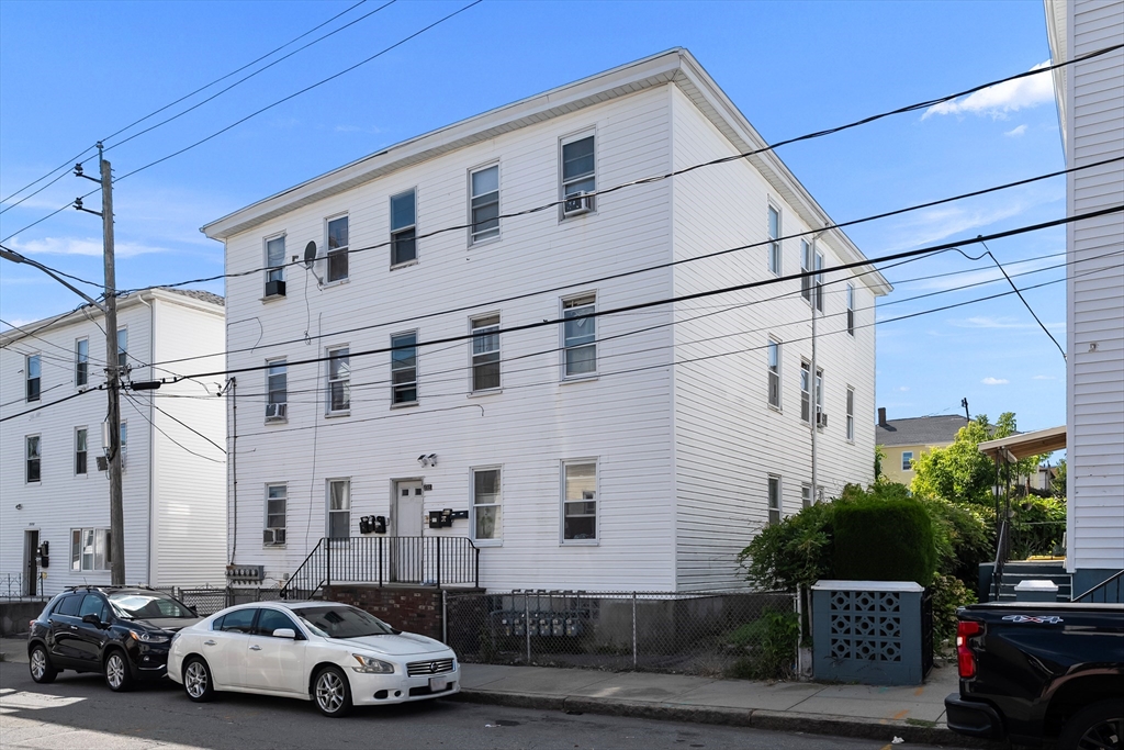 218 Plain St