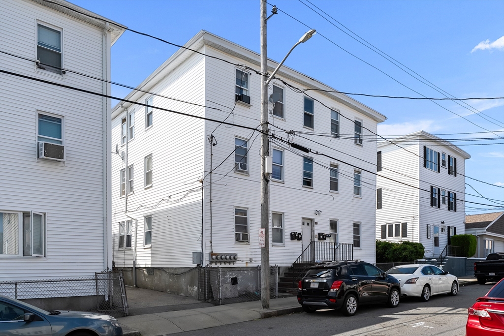 218 Plain St
