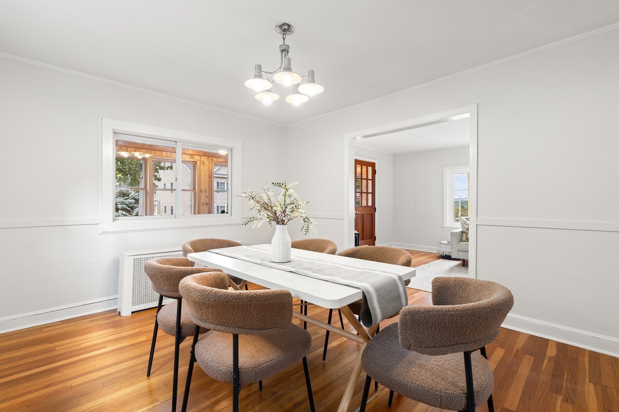 94 Hibbert St, Arlington, MA Photo #11