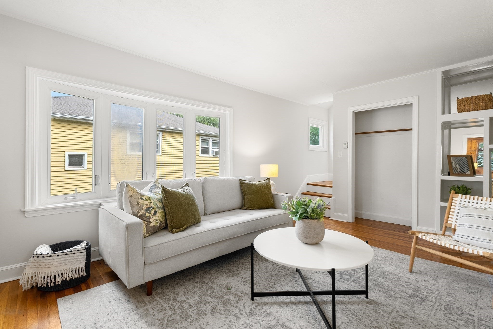 94 Hibbert St, Arlington, MA Photo #8