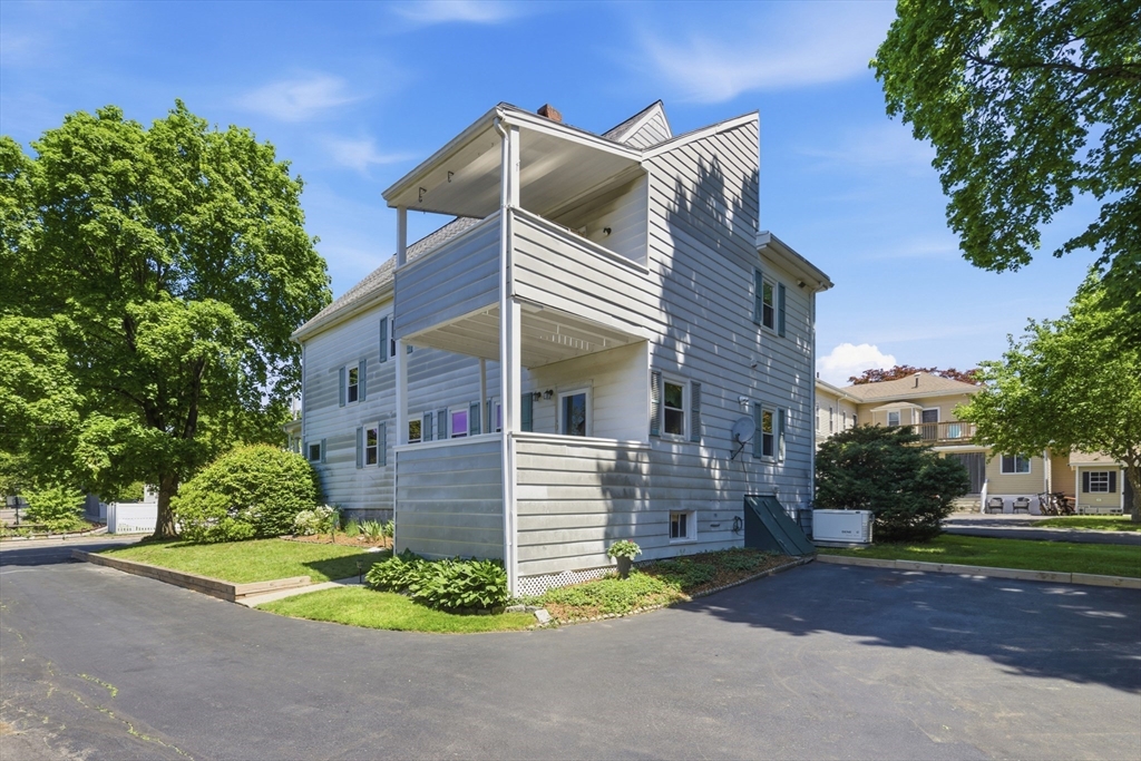62-64 W Water St