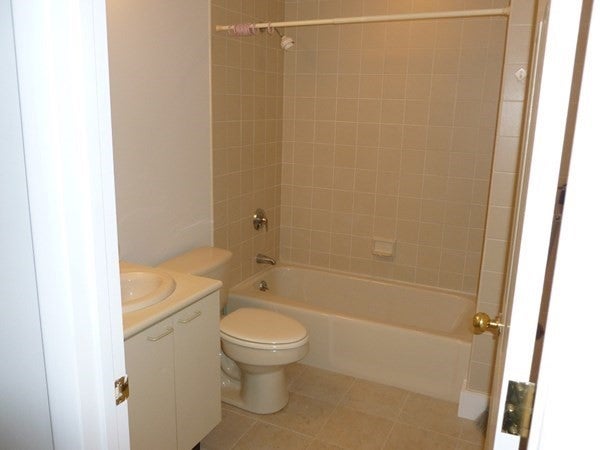 1001 Marina Dr #305e, Quincy, MA Photo #9