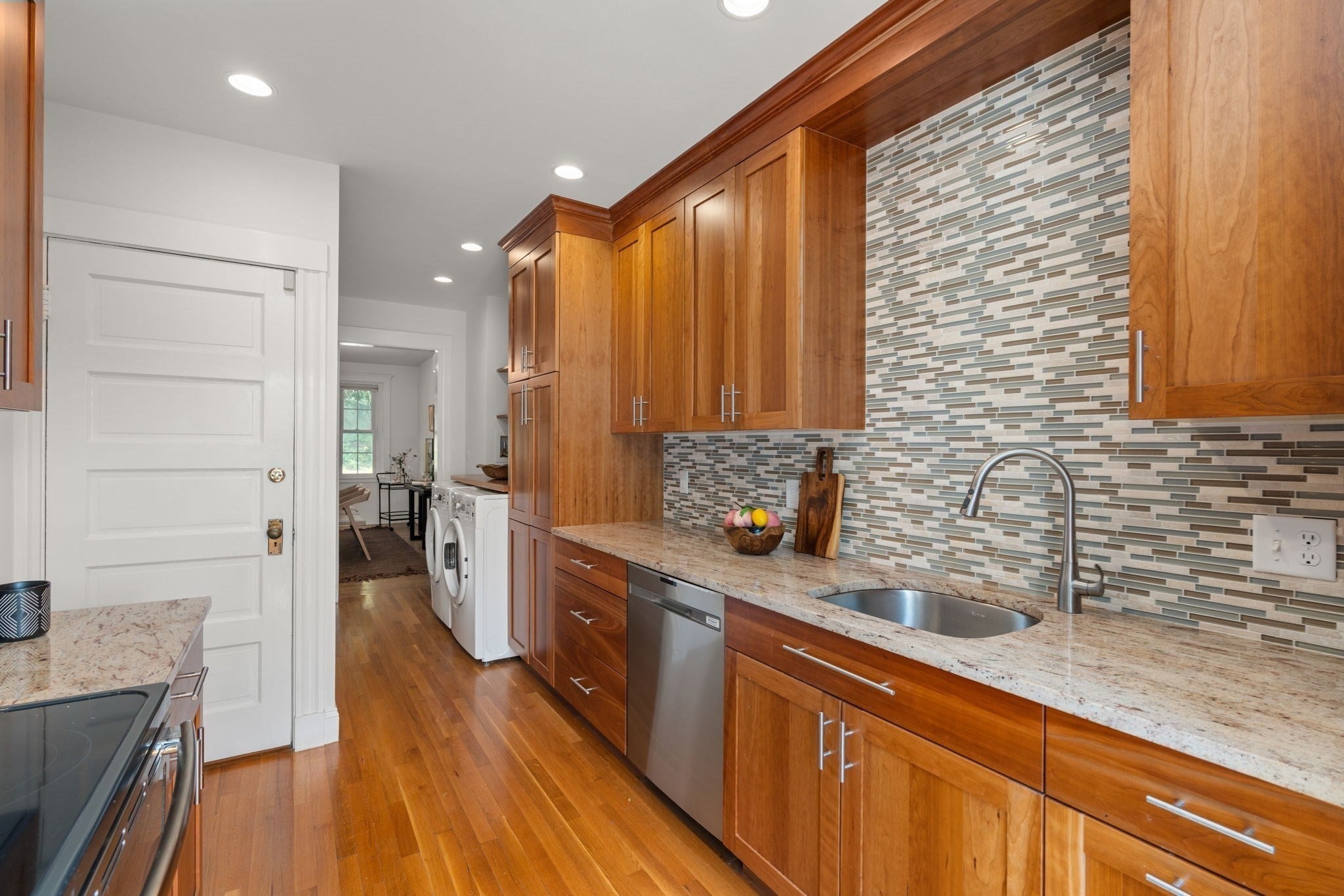50 Lancaster Ter #2, Brookline, MA, 50 Lancaster Ter #2, Brookline, MA Photo #6
