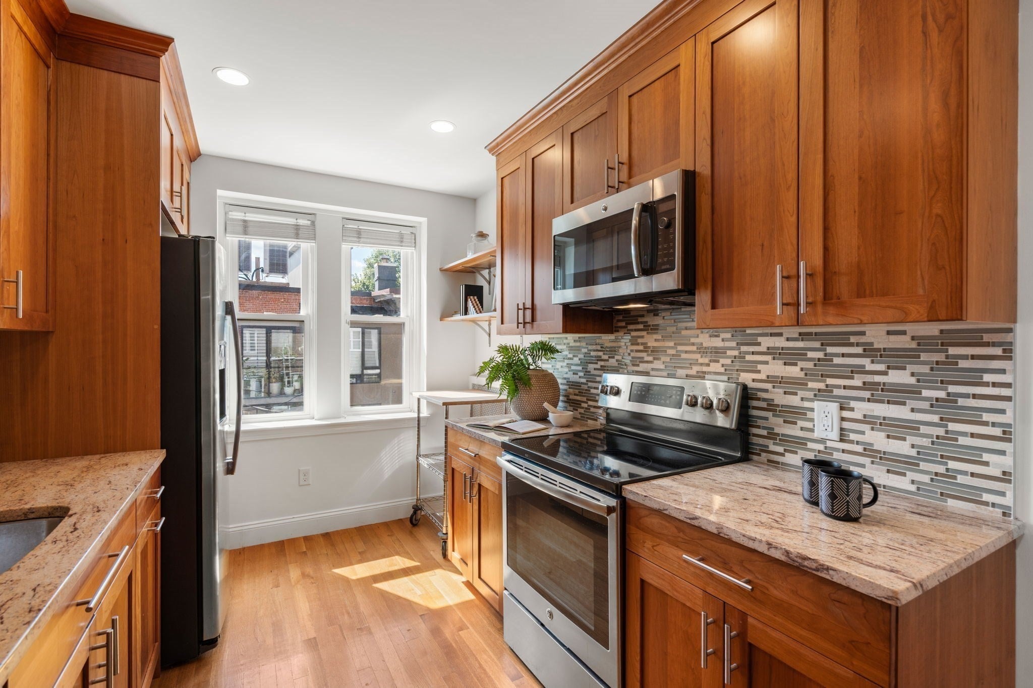 50 Lancaster Ter #2, Brookline, MA, 50 Lancaster Ter #2, Brookline, MA Photo #8