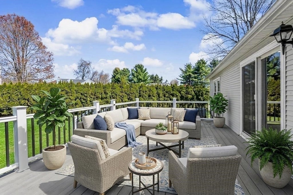 26 Juniper Wood Drive, Haverhill, MA, 26 Juniper Wood Drive, Haverhill, MA Photo #21