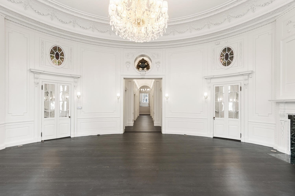 409 Commonwealth Avenue B