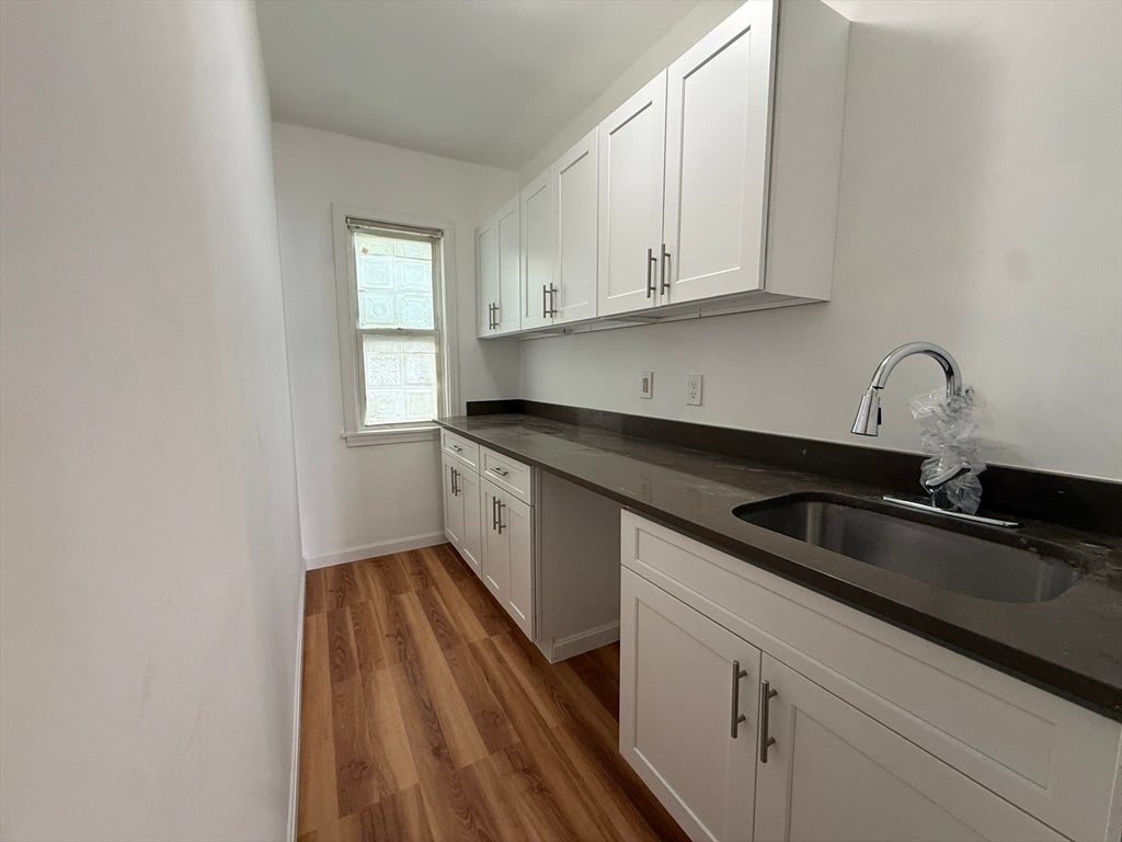 52 Crystal St #1, Worcester, MA, 52 Crystal St #1, Worcester, MA Photo #1