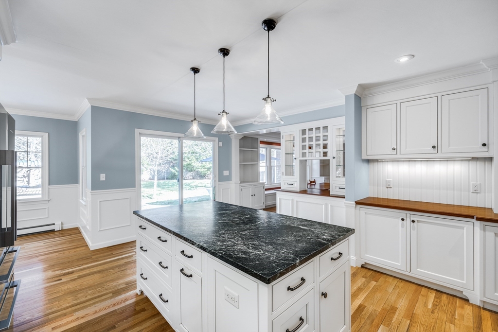 Barnstable, Massachusetts 02655, United States, 4 Bedrooms Bedrooms, ,3 BathroomsBathrooms,Residential,Pending,131642