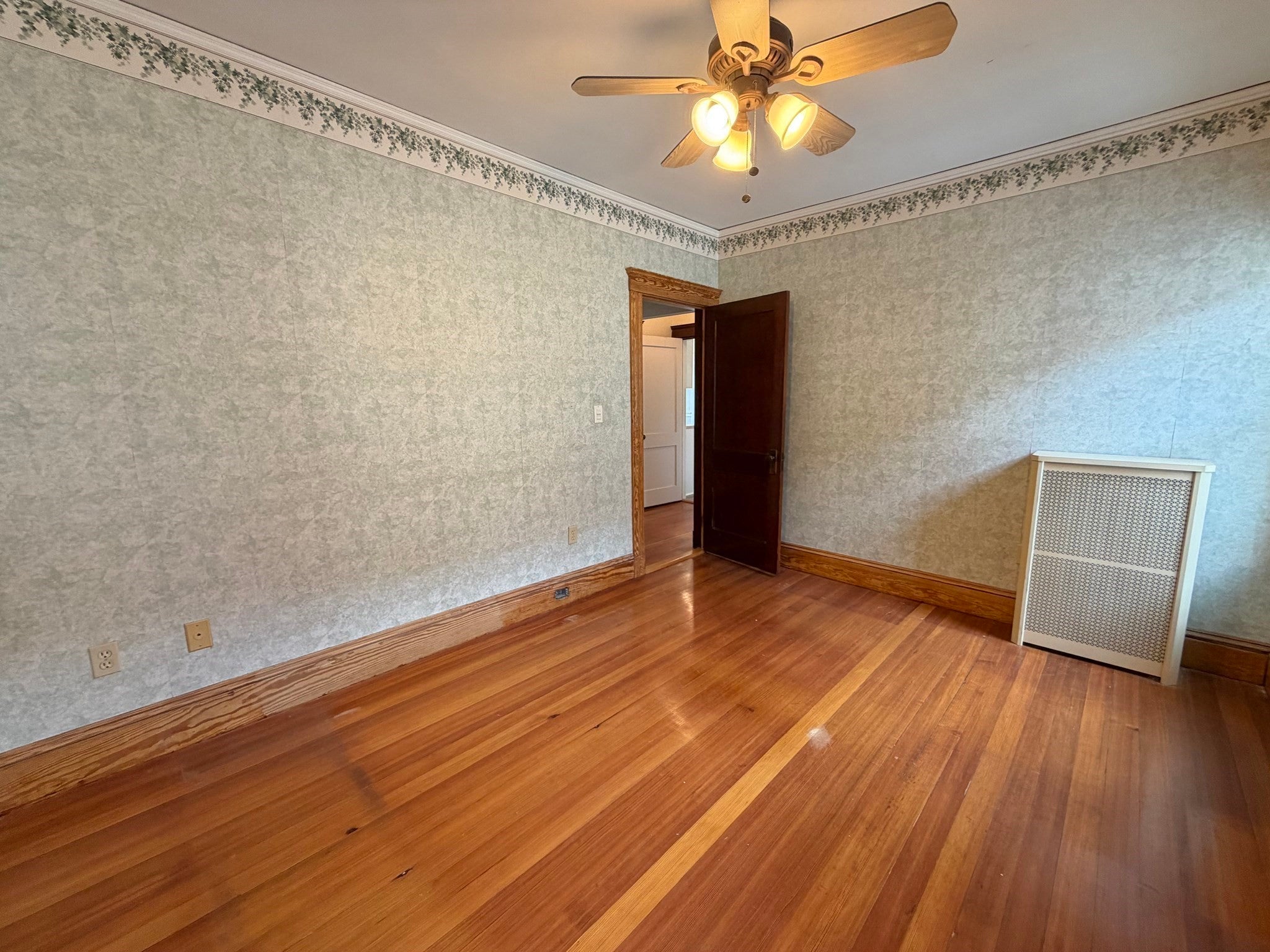 115 Beech St #2, Belmont, MA, 115 Beech St #2, Belmont, MA Photo #17