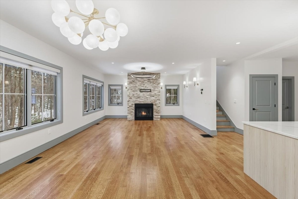 22 Kruger Rd, Hopkinton, MA Photo #17