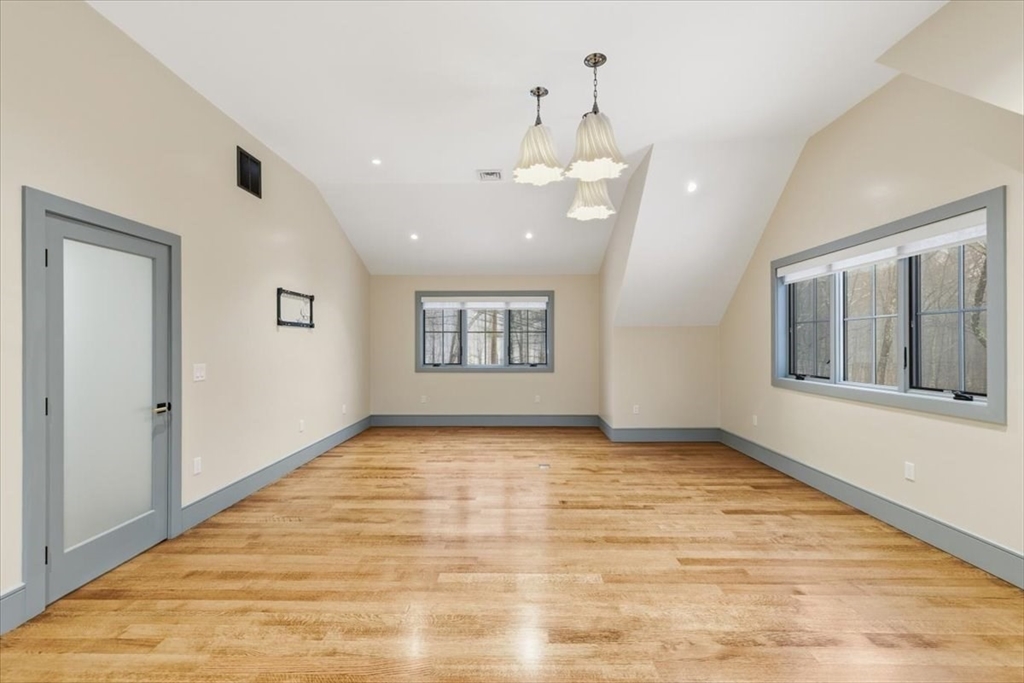 22 Kruger Rd, Hopkinton, MA Photo #33