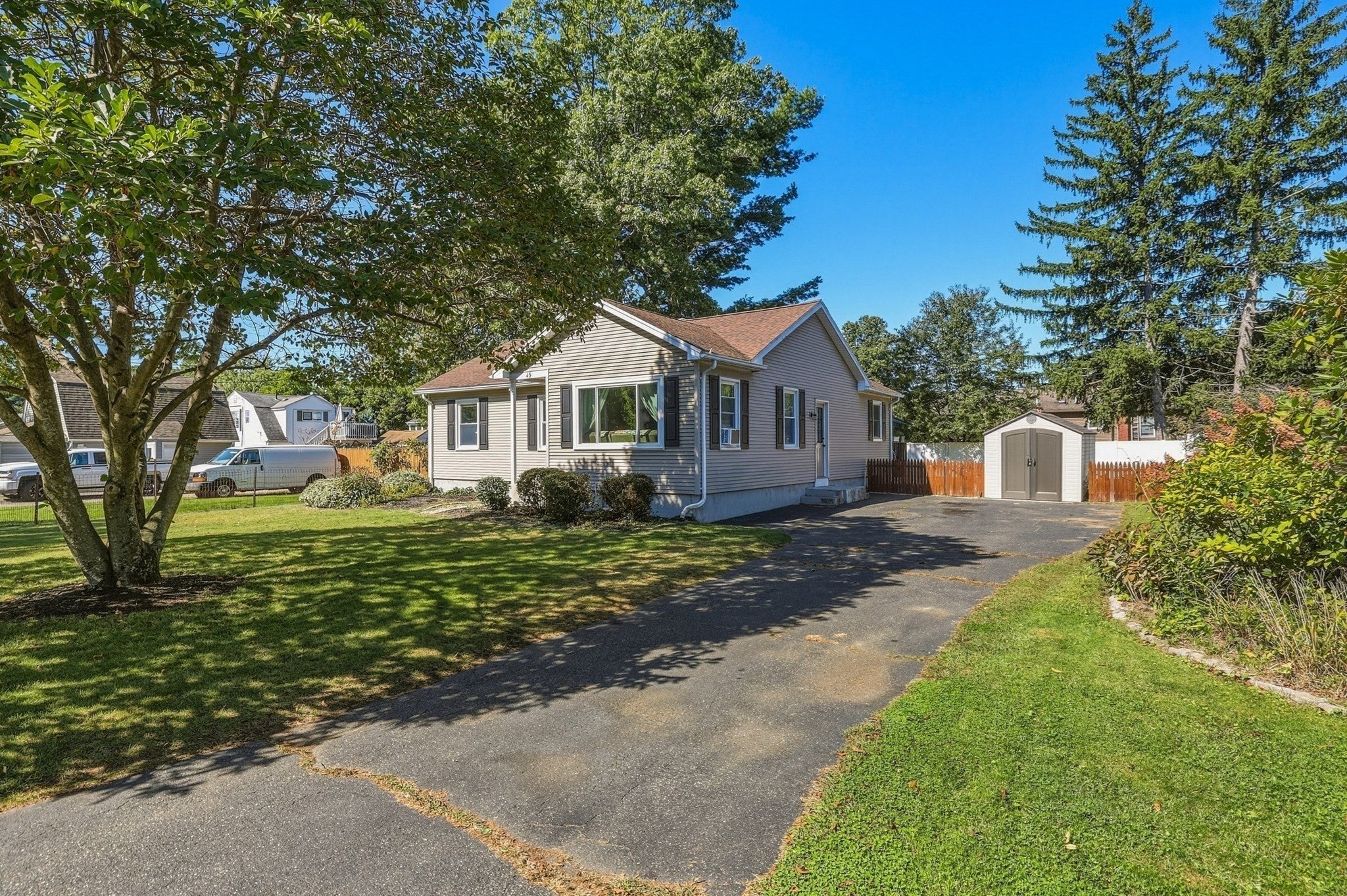 49 Crest St, Ludlow, MA, 49 Crest St, Ludlow, MA Photo #30
