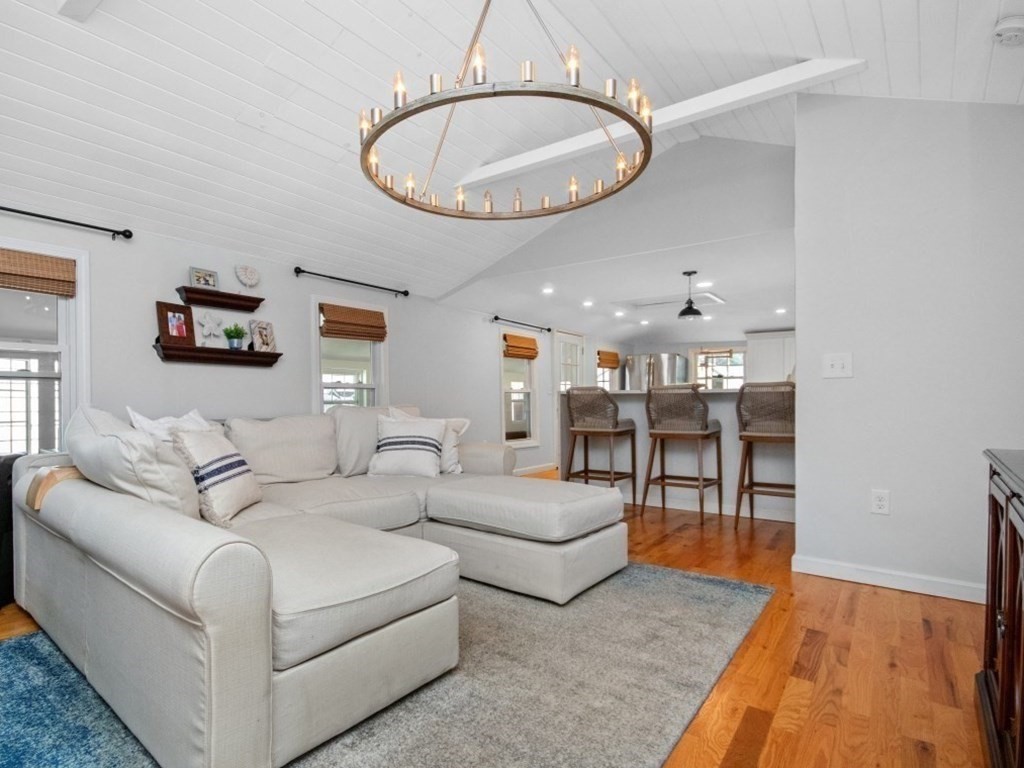 117 Hampton Cir