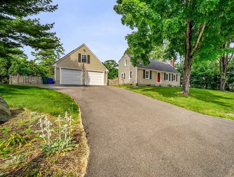 116 Woodstock Rd Attleboro MA 02703