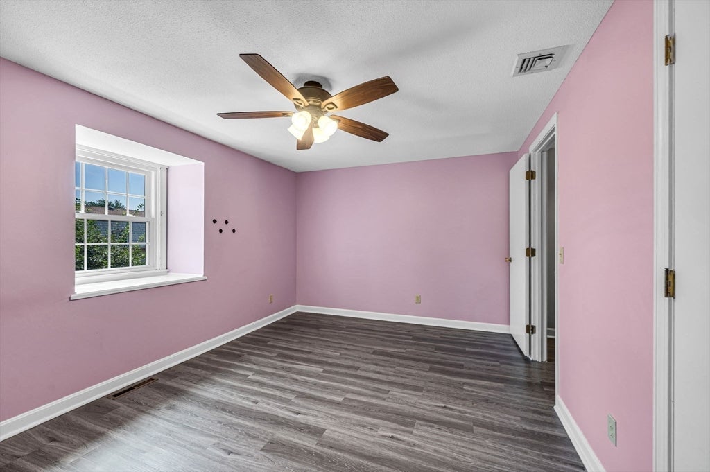 16 Corey Colonial #16, Agawam, MA, 16 Corey Colonial #16, Agawam, MA Photo #16