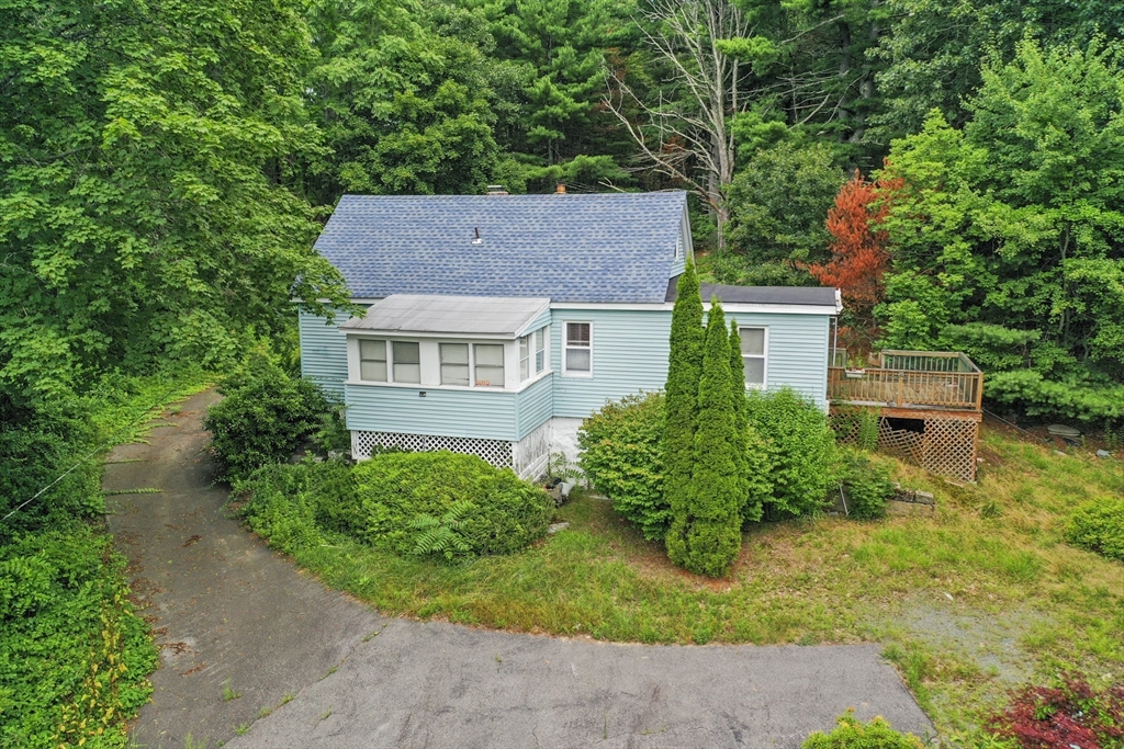 266 Pleasant St