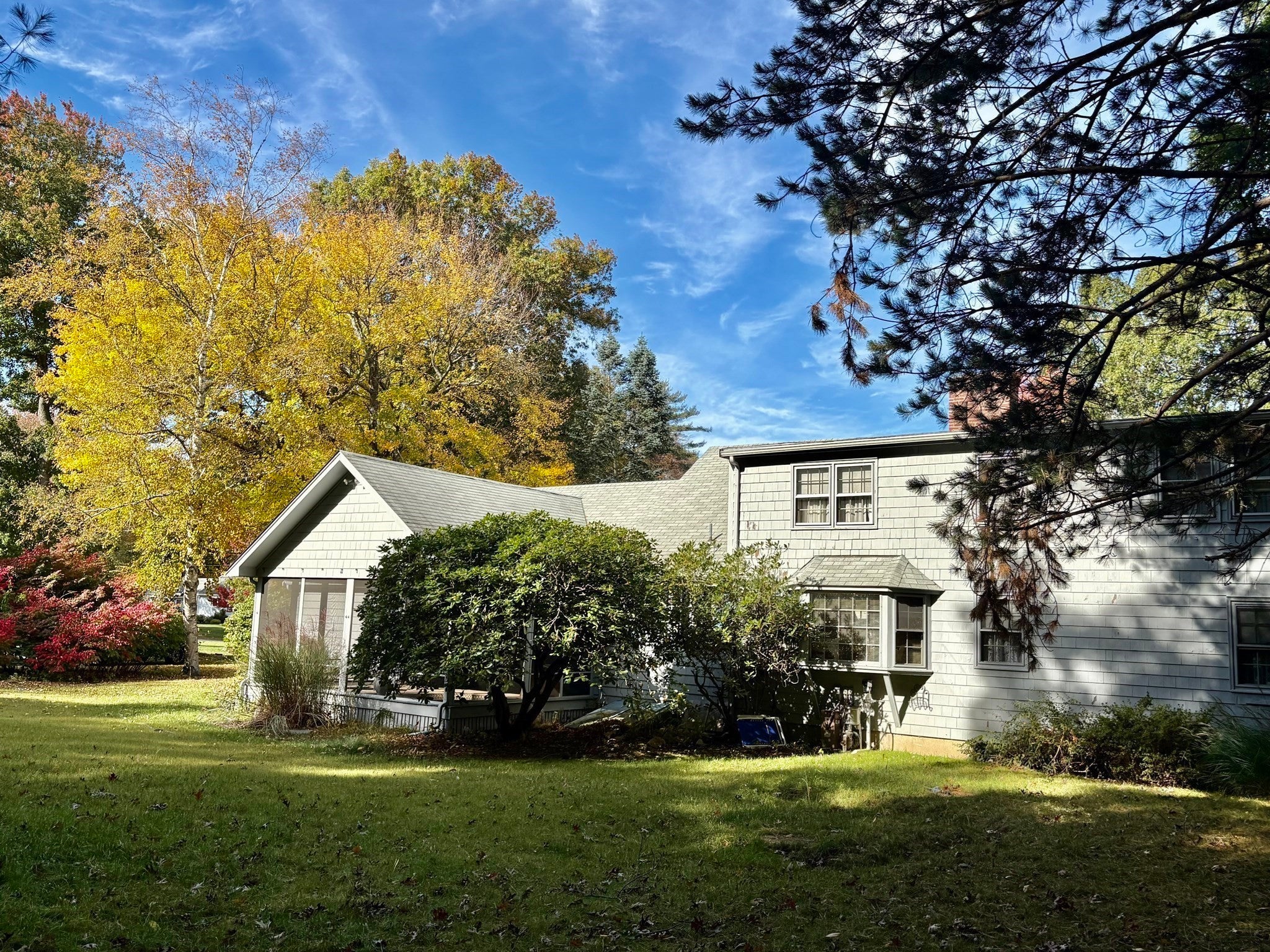 89 Arborway Dr
