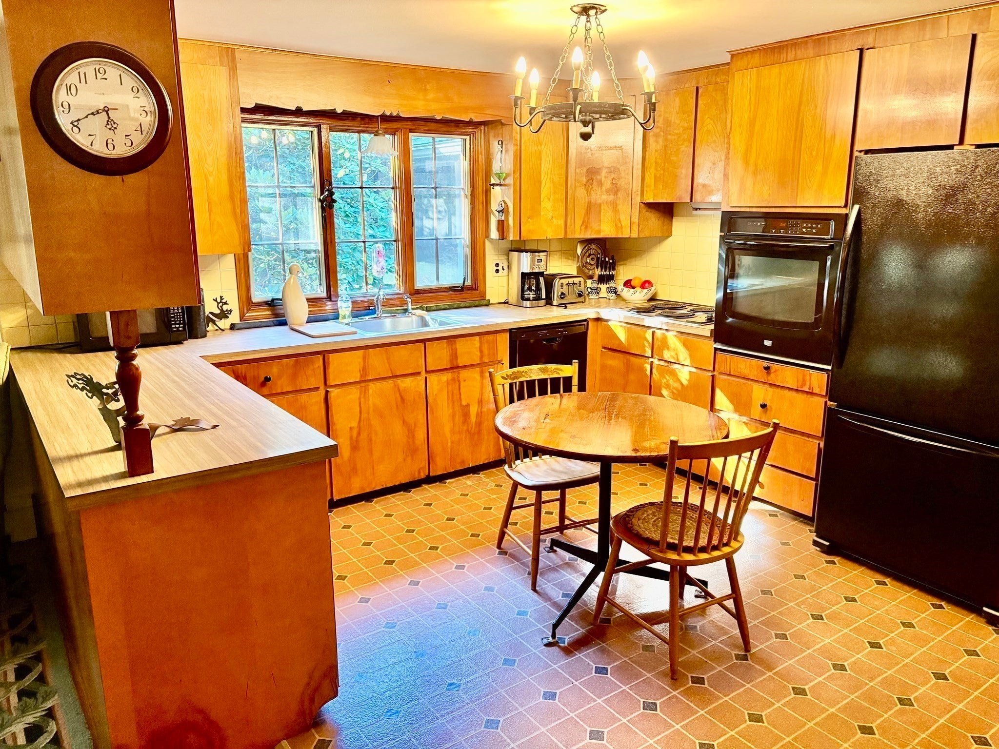 89 Arborway Dr