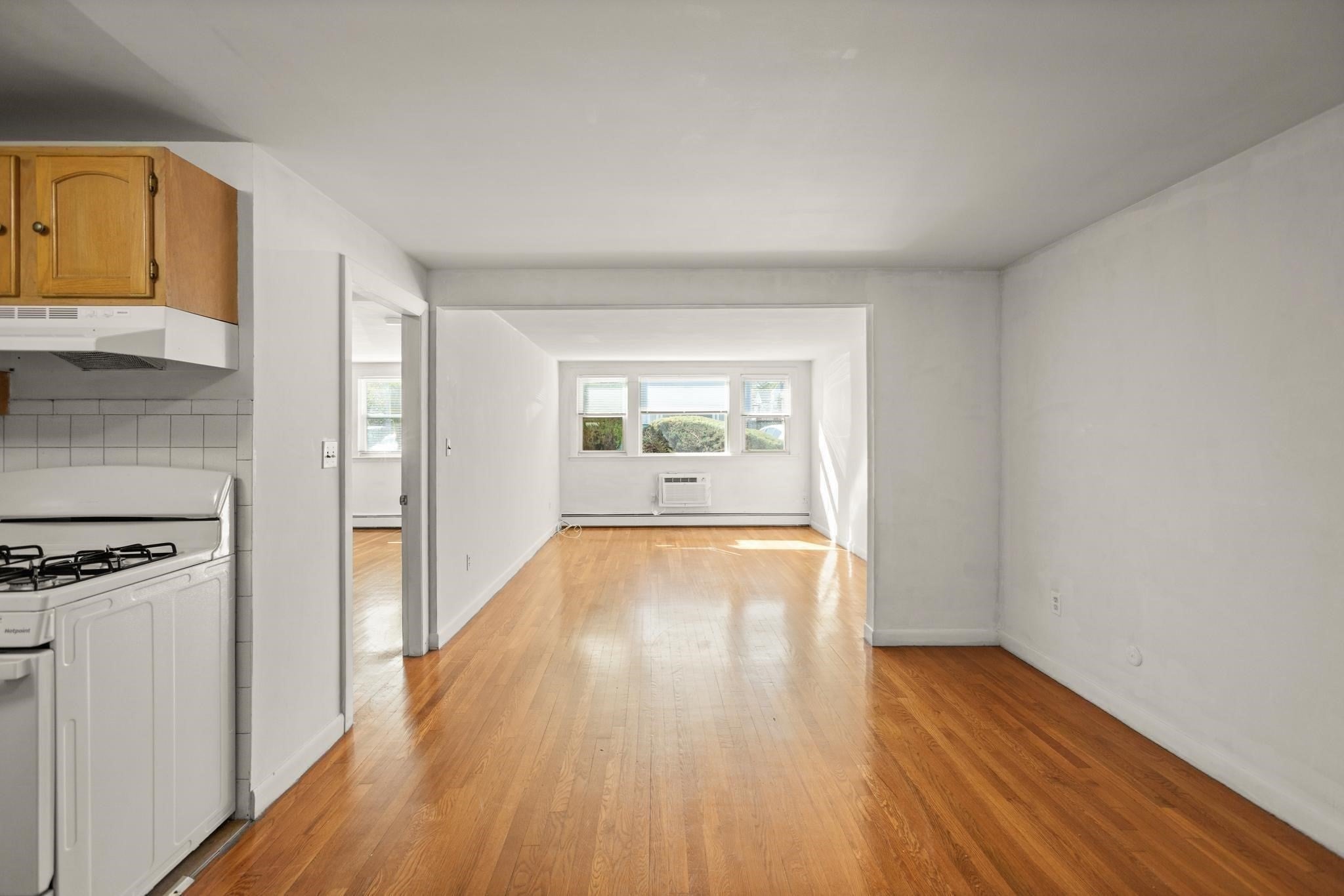 100 Magnolia Ave #5, Lynn, MA, 100 Magnolia Ave #5, Lynn, MA Photo #9