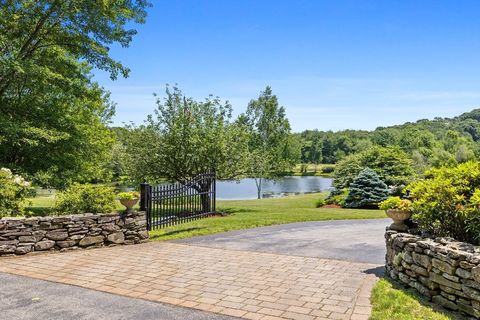 52 Pineswamp Road Ipswich MA 01938