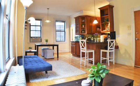 Photo of 87 Dartmouth St #3, Boston, MA 02116 (MLS # 73485118)