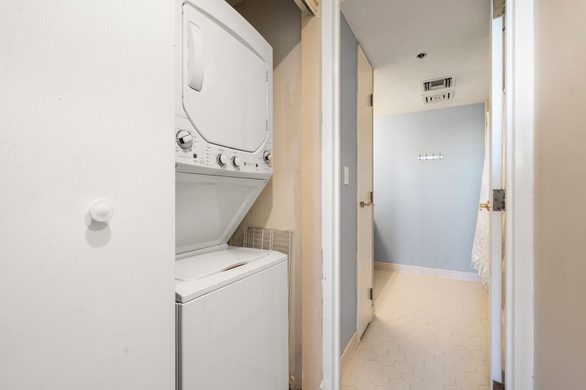 200 Burkhall St #503, Weymouth, MA, 200 Burkhall St #503, Weymouth, MA Photo #11