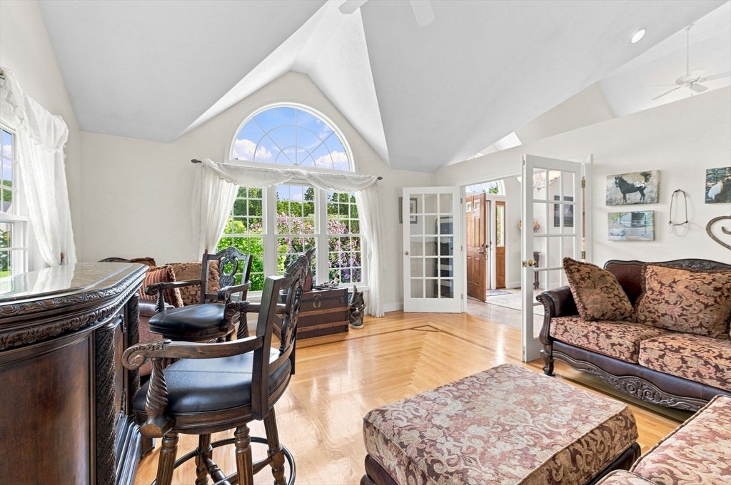 10 Edna Cir, Freetown, MA, 10 Edna Cir, Freetown, MA Photo #7