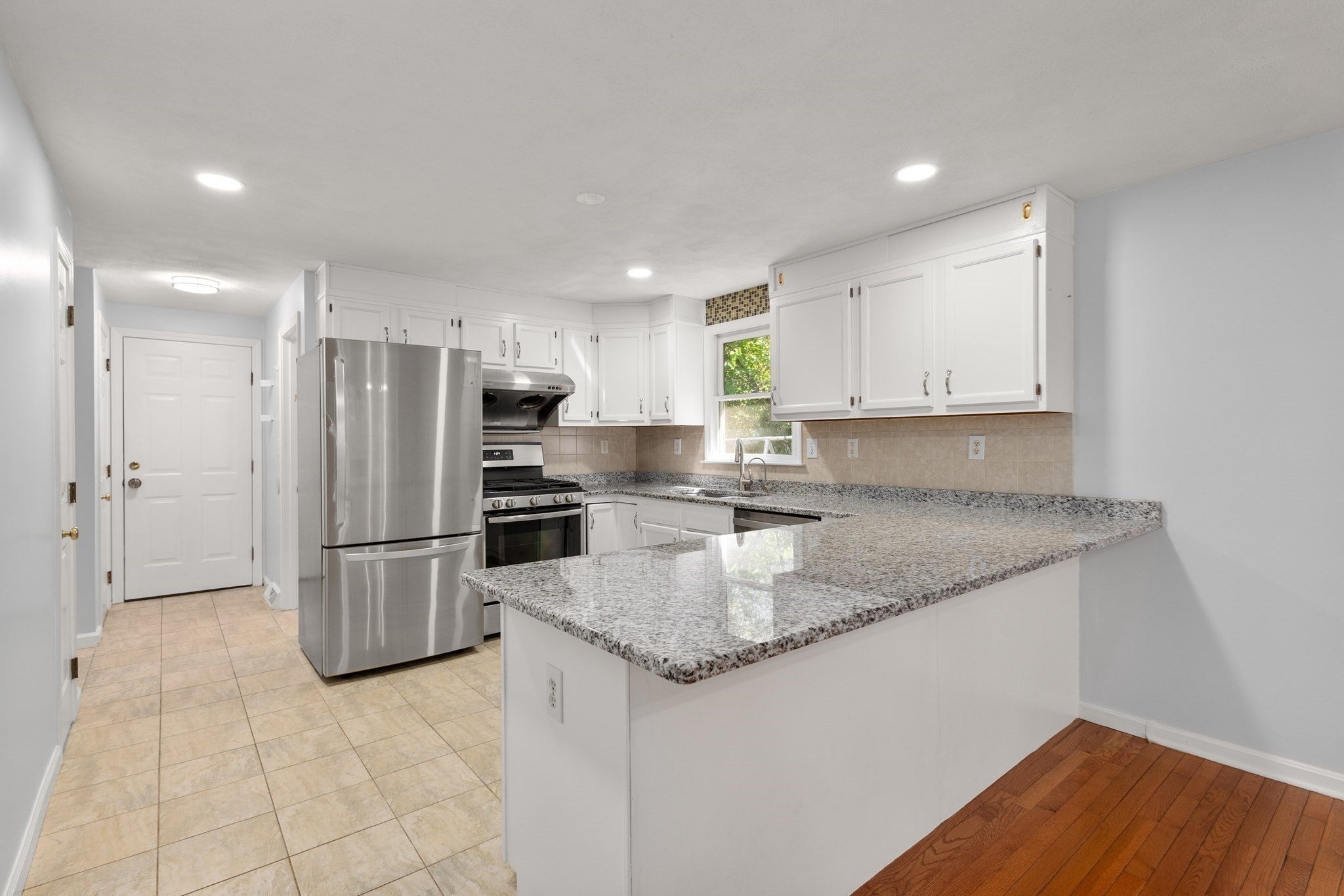 20 Hatikva Way, Chelmsford, MA, 20 Hatikva Way, Chelmsford, MA Photo #10